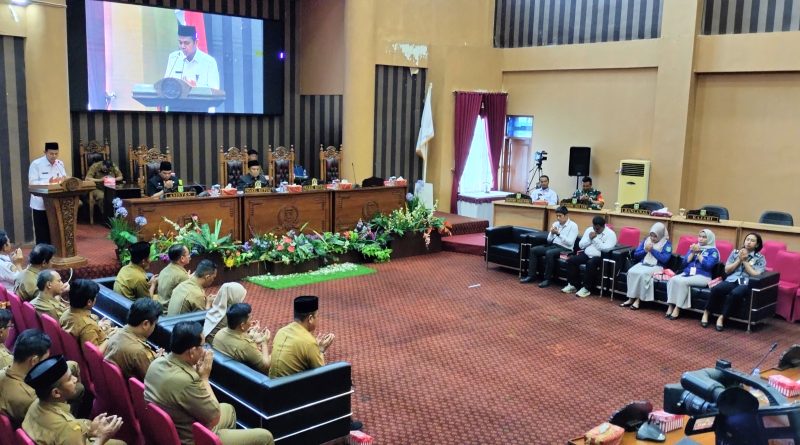 DPRD Tanah Bumbu Gelar Rapat Paripurna Bahas Raperda