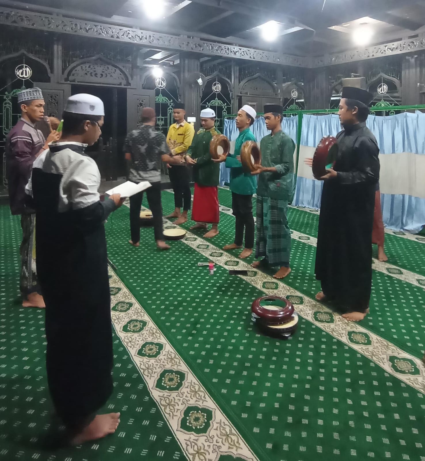 UKM Keagamaan Universitas Nahdlatul Ulama Kalimantan Selatan Gelar Rutinan Maulid Habsyi Tiap Malam Jumat di Masjid As-Su'ada