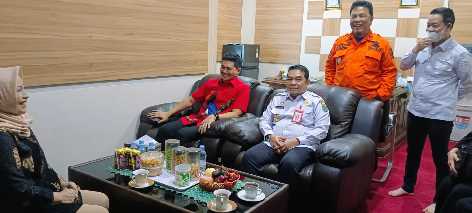 Silaturahmi Hangat Ketua DPRD Tanbu dan Kotabaru