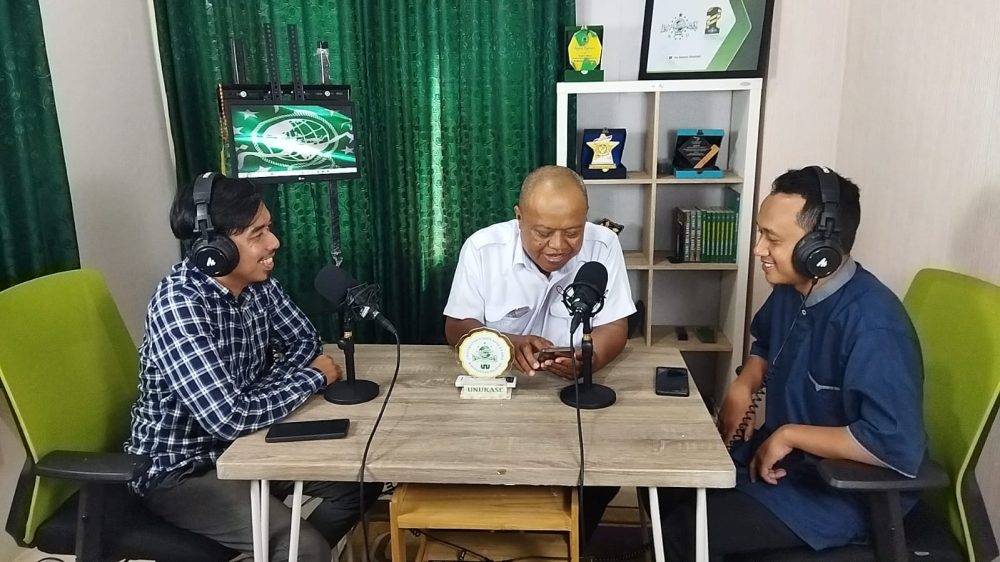Kesiapan Jajaran UNUKASE dalam Mengudara melalui Podcast untuk Dukung Eksistensi Kampus