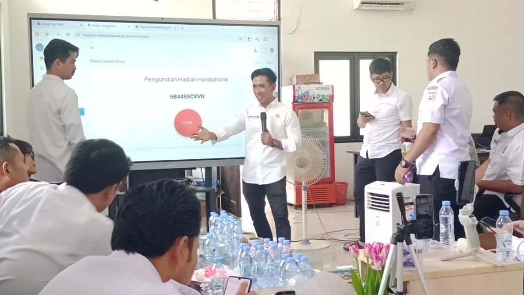 Bapenda Tanbu Umumkan Pemenang Undian Pajak Secara Online