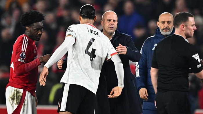 Arne Slot memuji kerja keras Liverpool meski hanya bermain imbang melawan Nottingham Forest.