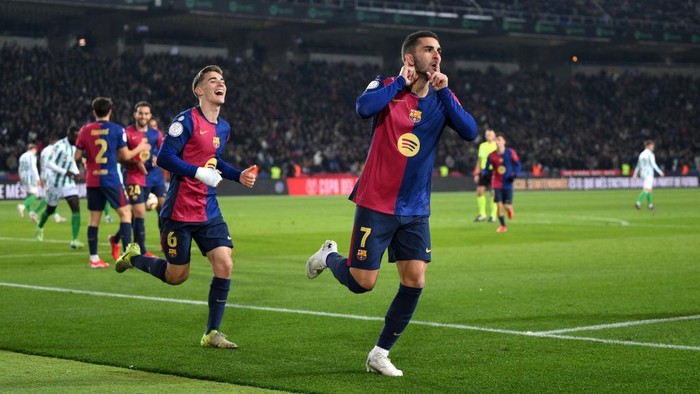 Barcelona menang 5-1 atas Real Betis di Copa del Rey.
