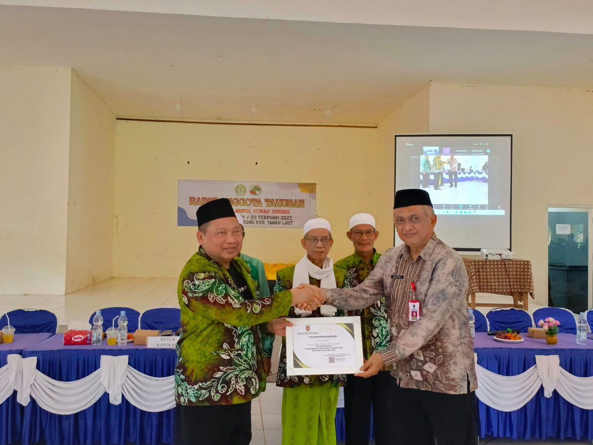 RAT Kopontren Nurul Hijrah Lounching Website dan Aplikasi Keuangan