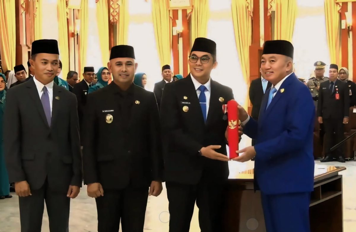 Andi Rudi Latif dan Bahsanuddin Resmi Terima SK Pengangkatan