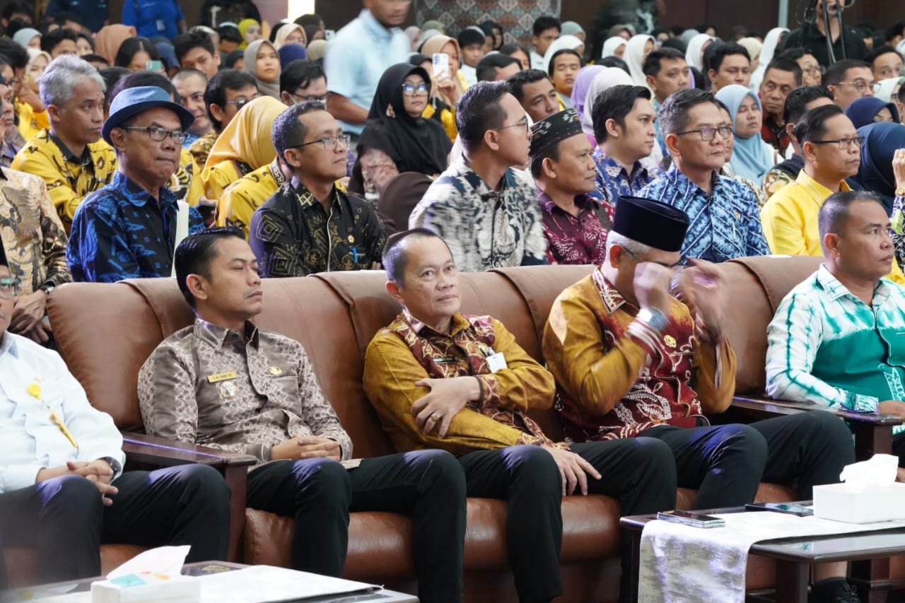 Eryanto Rais saat menghadiri acara Kementrian LH mewakili Bupati Tanbu.
