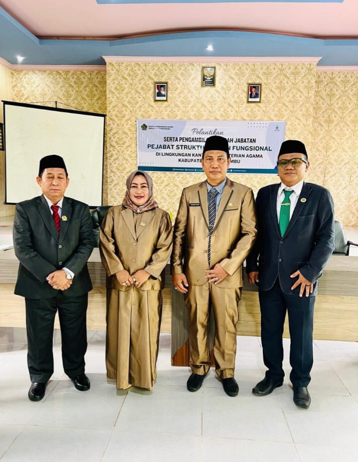 (Kiri ke Kanan) H. Rusbandi, Hj Ernawati, H. Khairun Noor, Fahdy Arisandiy (Sumber Foto : Istimewa)