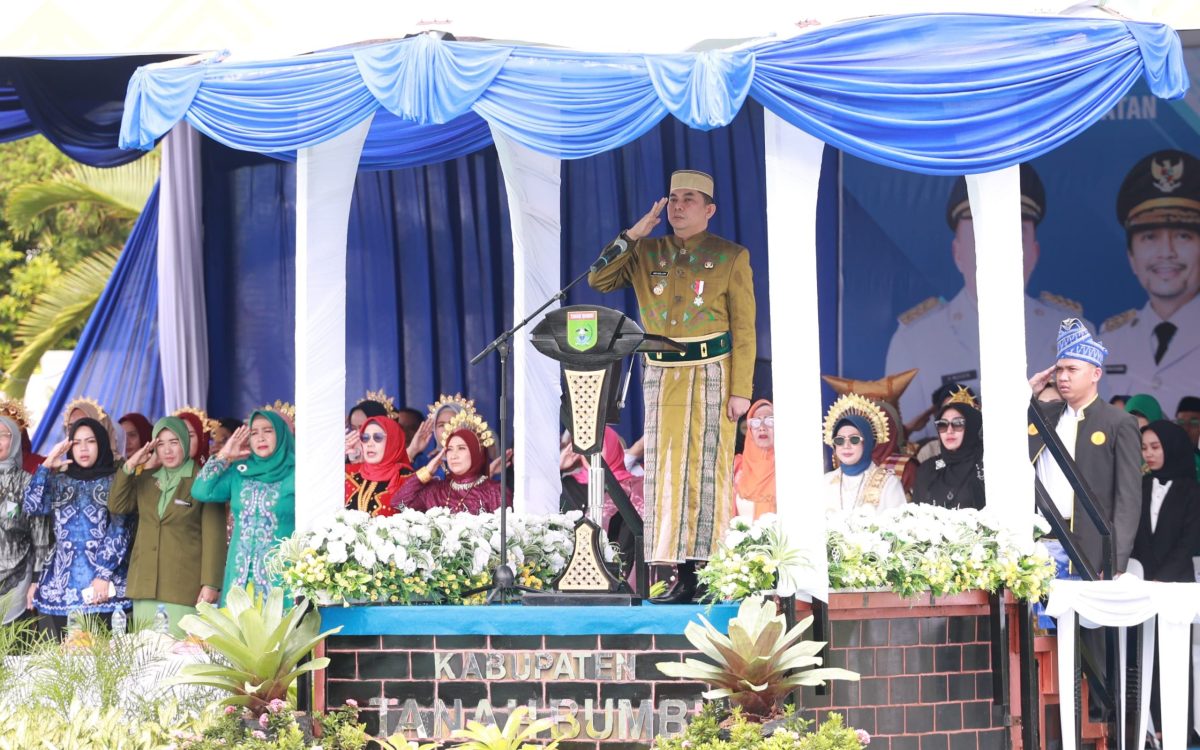 Bupati Tanbu Pimpin Upacara Perdana Peringatan Hari Jadi ke-22