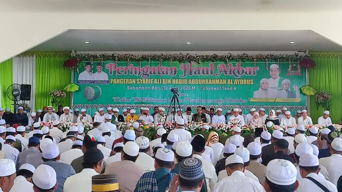 Haul Akbar Pangeran Syarif Ali di Sebamban, Sabtu (12/4).
