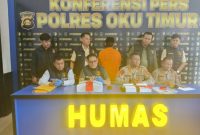 Konferensi Pers Polres OKU Timur, Sumatera Selatan, Selasa 29/04/25