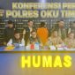 Konferensi Pers Polres OKU Timur, Sumatera Selatan, Selasa 29/04/25