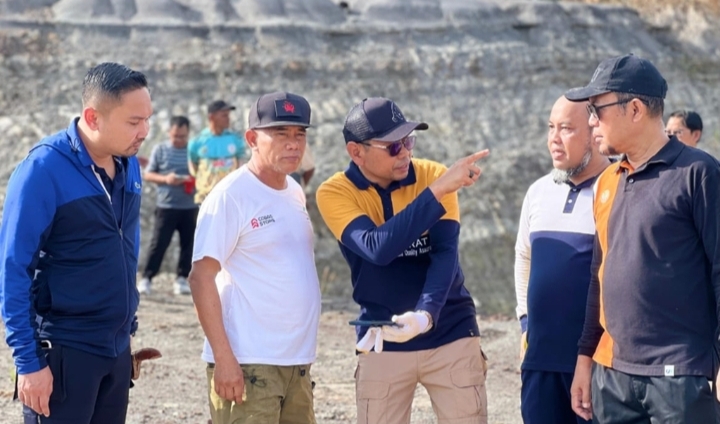 Bupati Kotabaru percepat pembangunan RSUD Stagen untuk tingkatkan layanan kesehatan masyarakat di wilayah pesisir dan kepulauan.