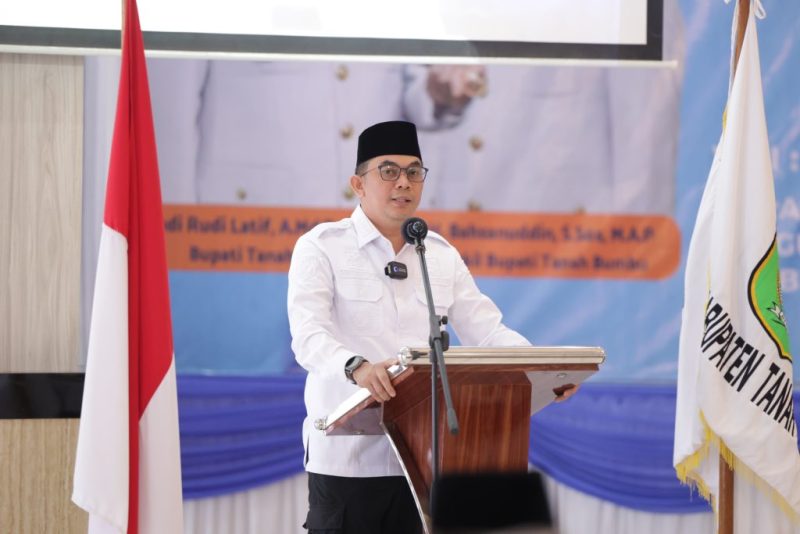 Bupati Tanah Bumbu membuka Musrenbang RPJMD 2025–2029 dengan visi BerAKSI. Forum ini menetapkan tujuh misi prioritas pembangunan untuk wujudkan Tanah Bumbu yang maju, makmur, dan beradab.