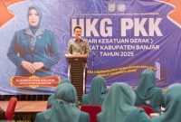 Bupati Banjar Saidi Mansyur tekankan peran strategis PKK dalam peningkatan kualitas hidup di Peringatan HKG ke-53. Doc : DKSIP Banjar/Warta Banjar
