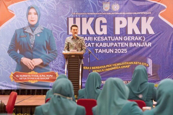 Bupati Banjar Saidi Mansyur tekankan peran strategis PKK dalam peningkatan kualitas hidup di Peringatan HKG ke-53. Doc : DKSIP Banjar/Warta Banjar
