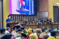 Eryanto Rais sampaikan Perubahan KUA-PPAS 2025 dalam Rapat Paripurna DPRD Tanah Bumbu di Batulicin, Senin, 30 Juni 2025.