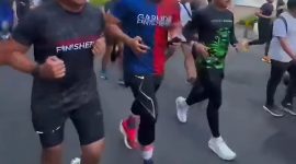 Bupati Tanah Laut dan AHY lari pagi di CFD Jakarta, bahas kesiapan Tanah Laut gelar Porprov Kalsel 2025 sukses.
