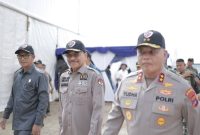 Ketua DPRD Kalsel H. Supian HK bersama Gubernur H. Muhidin menghadiri Gladi Lapangan Latihan Matra II TNI AU di AWR Dwi Harmono, Maluka Baulin, Tanah Laut, Senin 23 Juni 2025. Foto : Bacakabar.id