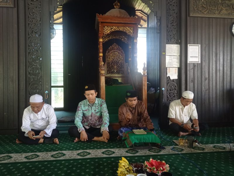 UNUKASE gelar maulid dan manaqib di Masjid Kampus As-Su’ada, Banjar, Kamis 3 Juli 2025, tanamkan spiritualitas Islam moderat mahasiswa.
