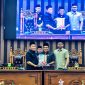 DPRD Tanah Bumbu terima dokumen KUA dan PPAS 2026 dari Pemda dalam rapat paripurna di Tanah Bumbu, Selasa 15 Juli 2025.