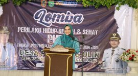 Ketua TP PKK Tanbu Andi Irmayani apresiasi Desa Pematang Ulin, Karang Bintang, saat lomba PHBS tingkat Kalsel, Jumat 25 Juli 2025