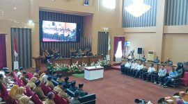 Pemkab dan DPRD Tanah Bumbu sahkan LPj APBD 2024 dalam rapat paripurna di Tanah Bumbu, Senin 7 Juli 2025, untuk percepatan pembangunan.