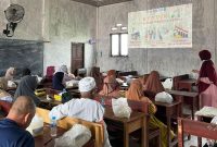 Dosen FKIK ULM dan Puskesmas laksanakan pengabdian masyarakat bertema CERDIK cegah diabetes di Desa Keliling Benteng Ulu, Banjar, 15 Juli 2025.
