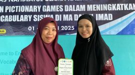 UNUKASE gelar pengabdian masyarakat di MA Darul Imad, Banjar, Rabu 23 Juli 2025, kenalkan metode Pictionary Games dan media digital interaktif.