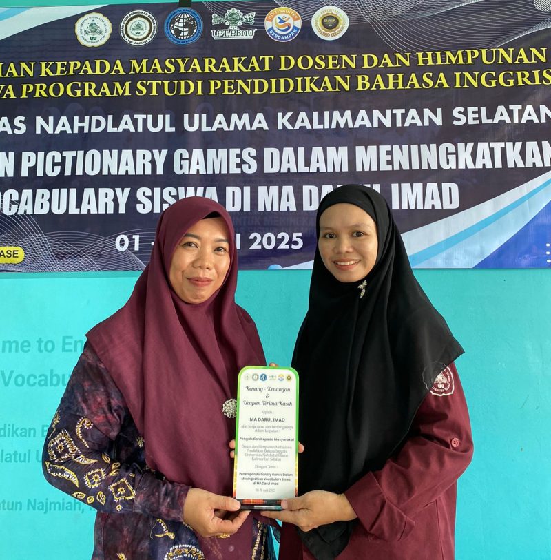 UNUKASE gelar pengabdian masyarakat di MA Darul Imad, Banjar, Rabu 23 Juli 2025, kenalkan metode Pictionary Games dan media digital interaktif.