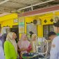 Dosen dan mahasiswa ULM latih warga Pandahan olah daun galam jadi minyak atsiri, Sabtu 19 Juli 2025, di Desa Pandahan, Tanah Laut.