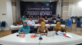 Rapat Koordinasi TPK2D membahas peningkatan kualitas keluarga Desa Pulau Tanjung, digelar secara daring pada Selasa, 5 Agustus 2025