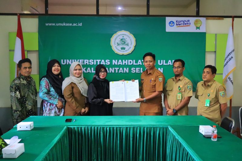 UNUKASE dan Pemkab Balangan meluncurkan Beasiswa Seribu Sarjana di Gedung Dakwah, Banjar, pada Selasa, 5 Agustus 2025, untuk perluas akses pendidikan.