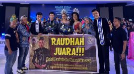 Raudhah, mahasiswi STIKes Intan Martapura, bersama para finalis dan pendukung usai dinobatkan sebagai Putri Pariwisata Nusantara 2025 di Ibu Kota Nusantara, Minggu (24/8/2025) malam.