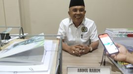 Anggota DPRD Tanah Bumbu dari Fraksi PDIP, Abdul Rahim, saat ditemui di ruang kerjanya menyampaikan komitmen mendukung pemberantasan narkoba, Senin (15/9/2025).