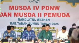 Kabag Kesra Muhammad Zaki Yamani buka MUSDA IV PDNW dan II PNW Tanah Bumbu di Mantewe, Sabtu 6 September 2025