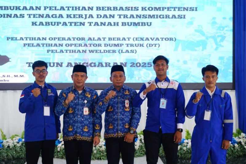 Pelatihan Berbasis Kompetensi digelar Pemerintah Kabupaten Tanah Bumbu di Pendopo Kantor Bupati, untuk mencetak SDM unggul dan kompeten
