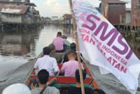 Ketua Umum SMSI Firdaus bersama pengurus menyusuri Sungai Kalayan Banjarmasin pada Sabtu 13 September 2025 usai Musprov SMSI Kalsel