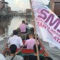 Ketua Umum SMSI Firdaus bersama pengurus menyusuri Sungai Kalayan Banjarmasin pada Sabtu 13 September 2025 usai Musprov SMSI Kalsel