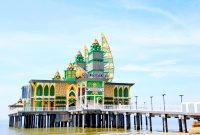 Bupati Tanah Bumbu dukung renovasi Masjid Apung Ziyadatul Abrar agar lebih indah, nyaman, dan menjadi wisata religi unggulan
