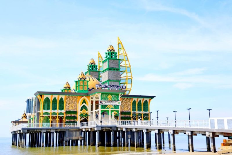 Bupati Tanah Bumbu dukung renovasi Masjid Apung Ziyadatul Abrar agar lebih indah, nyaman, dan menjadi wisata religi unggulan