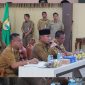 Bupati Tanah Laut, H. Rahmat Trianto, tekankan percepatan anggaran, sukses Porprov Kalsel, dan pengawasan Program Makan Bergizi Gratis saat Coffee Morning.