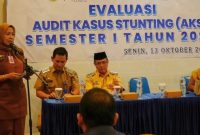 Akhmad Hairin membuka Evaluasi Audit Kasus Stunting Semester I 2025 di Kecamatan Panyipatan, dengan hadirnya tenaga kesehatan, kepala desa, dan Tim TPPS.