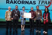 Pemkab Tanah Bumbu raih Penghargaan TPAKD terbaik 2025 berkat komitmen memperluas inklusi keuangan dan pemberdayaan ekonomi masyarakat daerah