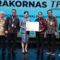 Pemkab Tanah Bumbu raih Penghargaan TPAKD terbaik 2025 berkat komitmen memperluas inklusi keuangan dan pemberdayaan ekonomi masyarakat daerah