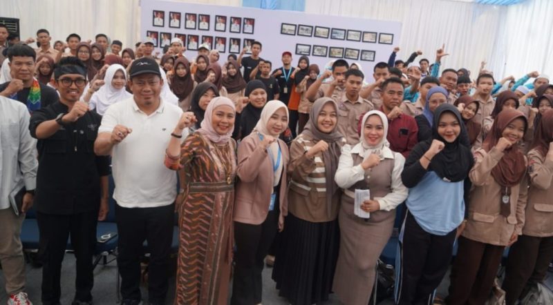 Talk Show Literasi Tanah Bumbu hadirkan Rijal Djamal untuk menginspirasi generasi muda meningkatkan minat baca dan literasi digital kreatif
