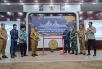 Wakil Bupati Tanah Laut, H. Muhammad Zazuli, membuka Pemilihan Duta Pemuda 2025 di Algoritma Resto, Selasa (14/10/2025).