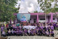 STIKES Intan Martapura peringati HKN ke-61 dengan penanaman pohon, wujudkan lingkungan kampus sehat dan berkelanjutan.