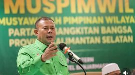 Ketua DPW PKB Kalsel, Dr. H. Cucun Ahmad Syamsurijal, M.A.P., saat membuka Musyawarah Pimpinan Wilayah (Muspimwil) PKB Kalimantan Selatan di Banjarmasin, Jumat (14/11/2025).