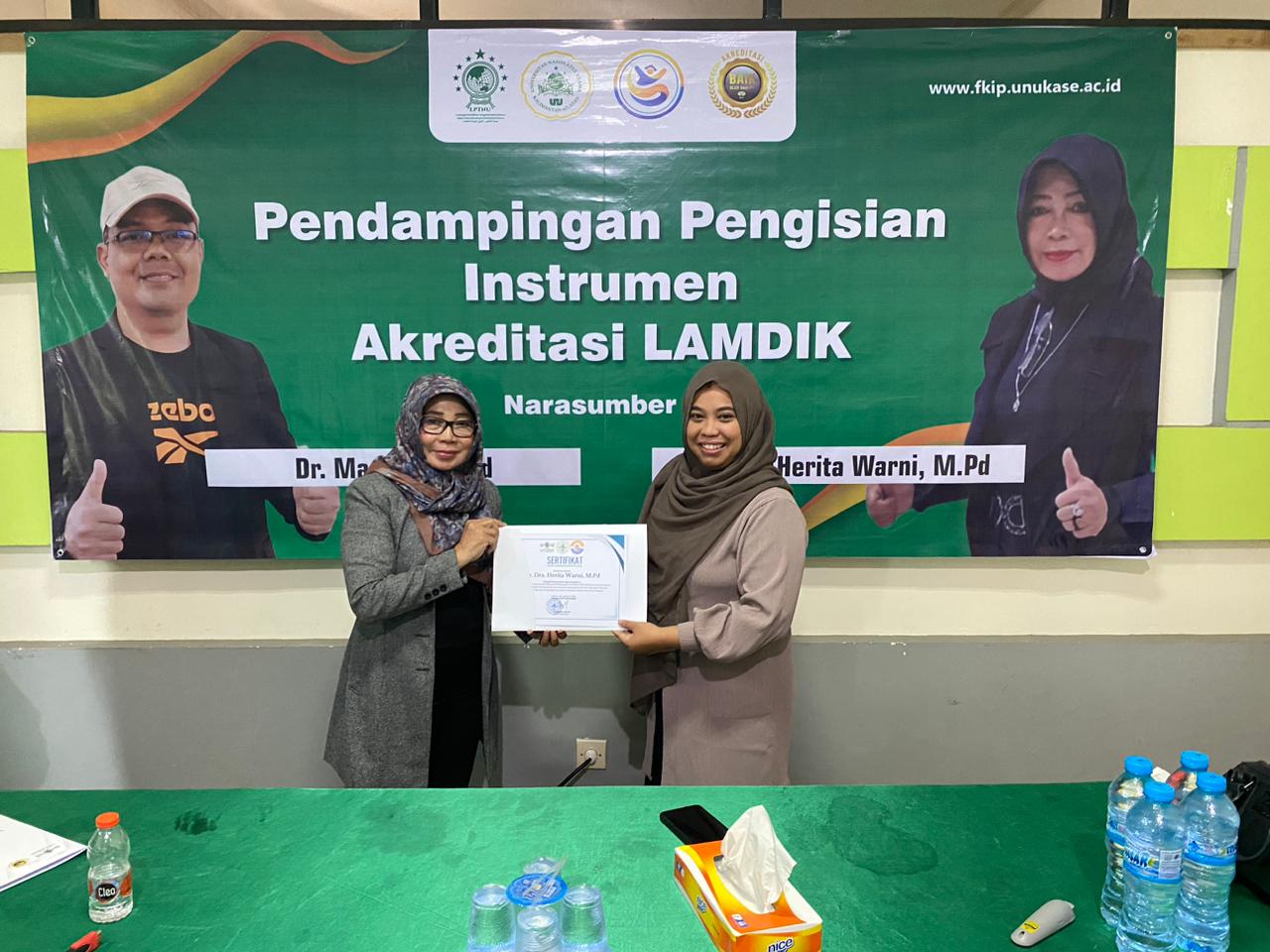 FKIP UNUKASE perkuat pembelajaran OBE melalui pendampingan RPS dan rubrik penilaian guna mencetak lulusan kompeten dan profesional unggul
