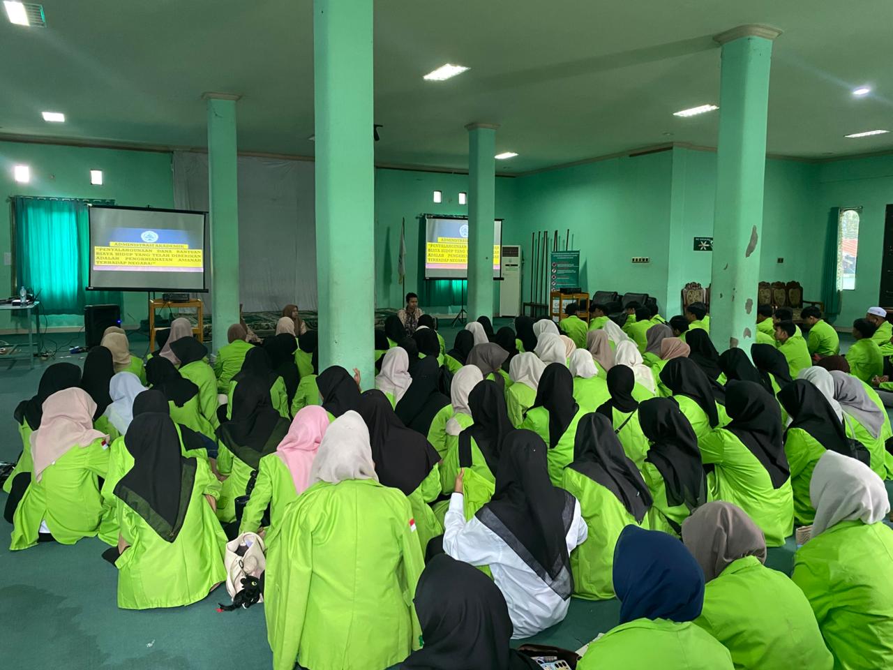 UNUKASE menggelar monev KIP Kuliah untuk memastikan komitmen akademik, kedisiplinan, dan tanggung jawab mahasiswa penerima bantuan pendidikan